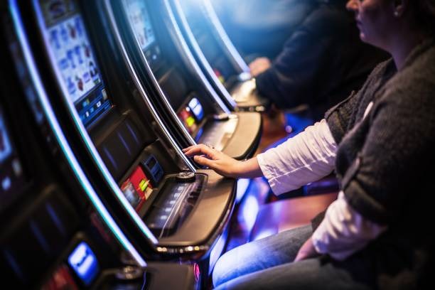 y200m slot Crash Games